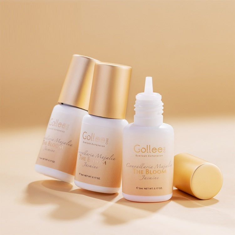 Gollee skincare products on a beige background