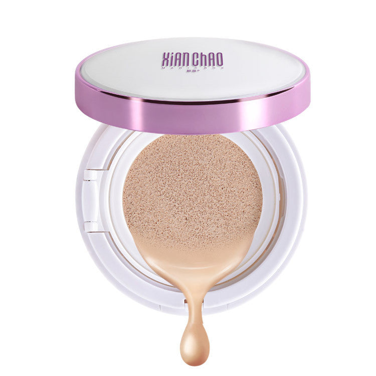Compact powder with a pink lid and visible brand name on a white background