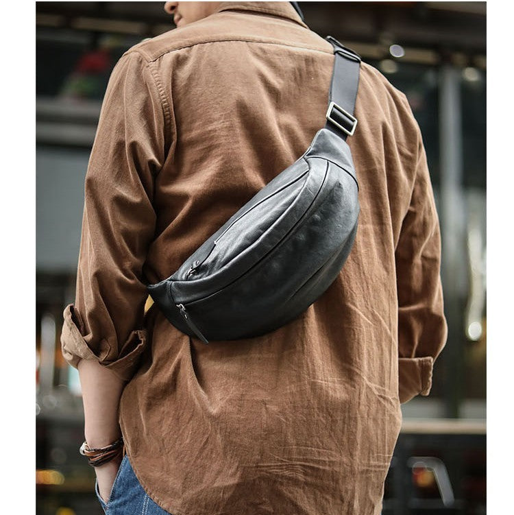 Men’s Plant-Tanned Cow Leather Crossbody Phone Bag