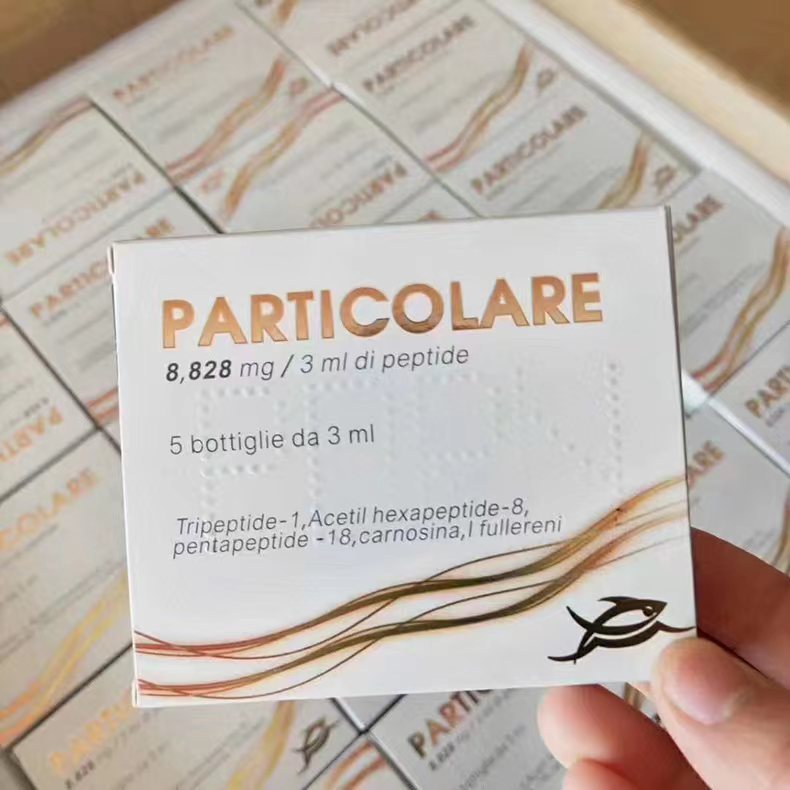 Box of 'Particolare' with peptide information on a patterned background